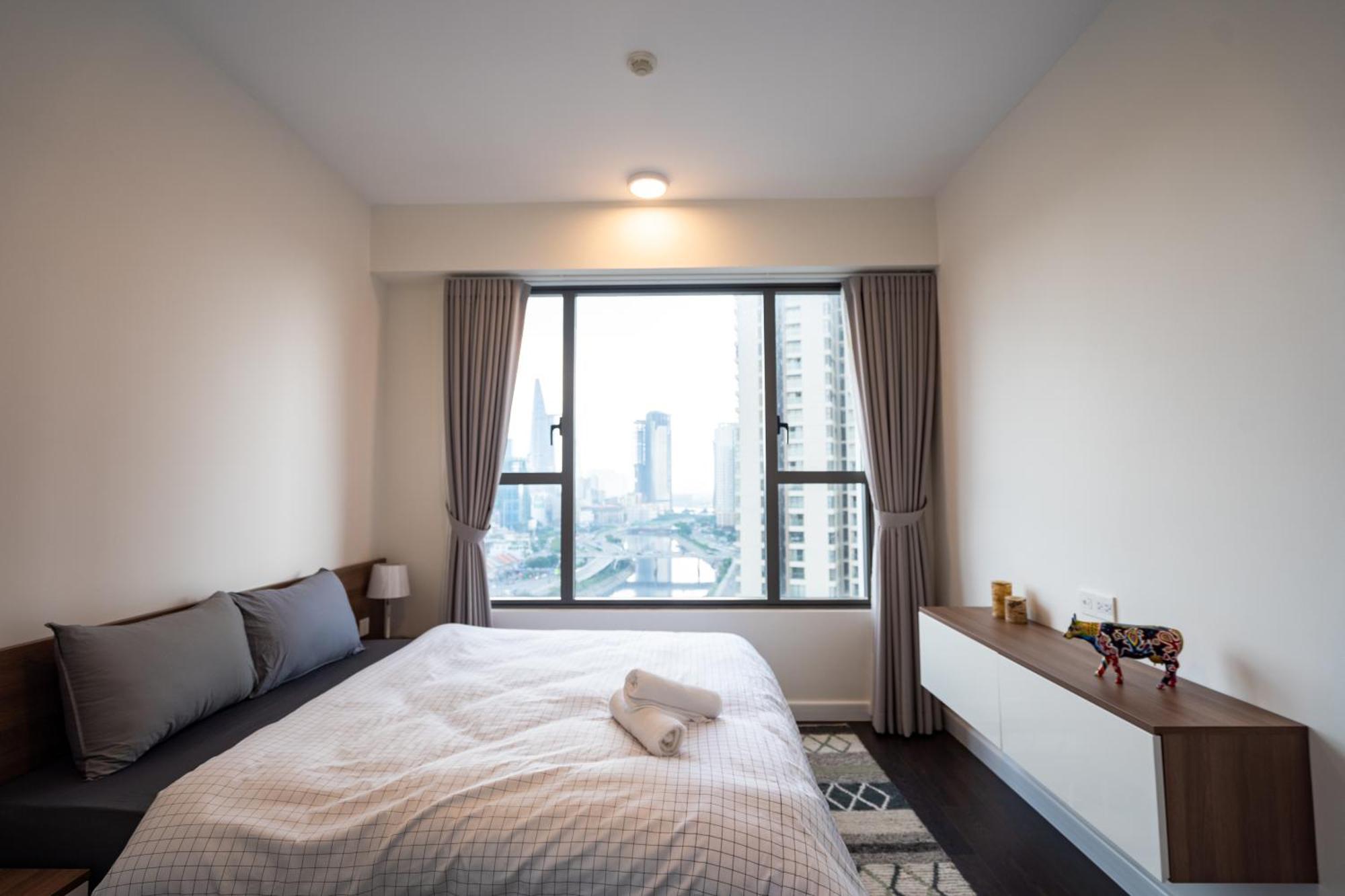 Central Business District Rivergate Apartment - Free Pickup & Pool ホーチミン市 エクステリア 写真