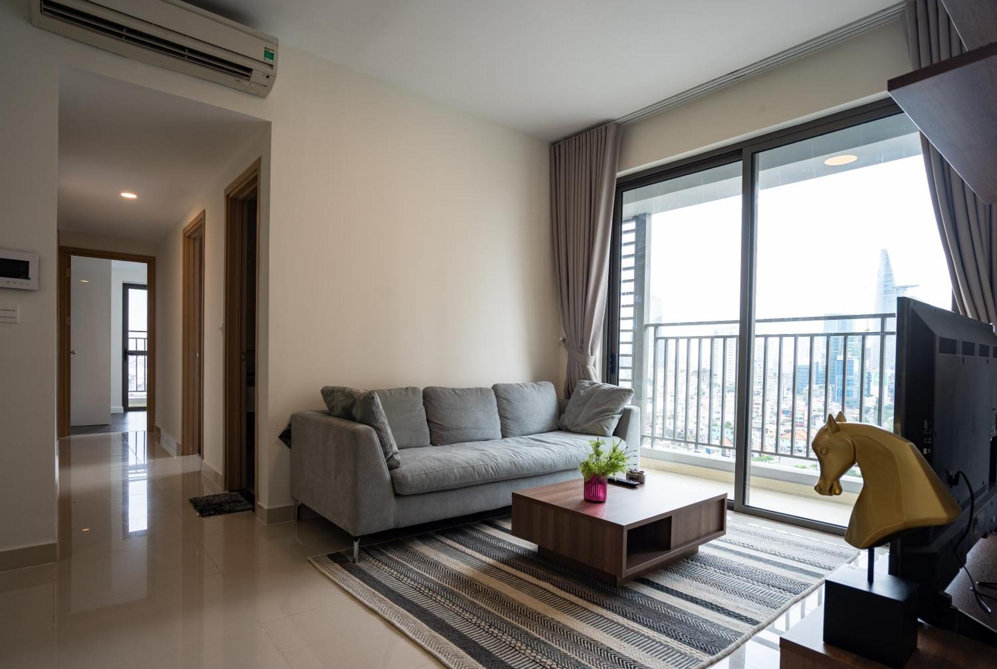 Central Business District Rivergate Apartment - Free Pickup & Pool ホーチミン市 エクステリア 写真