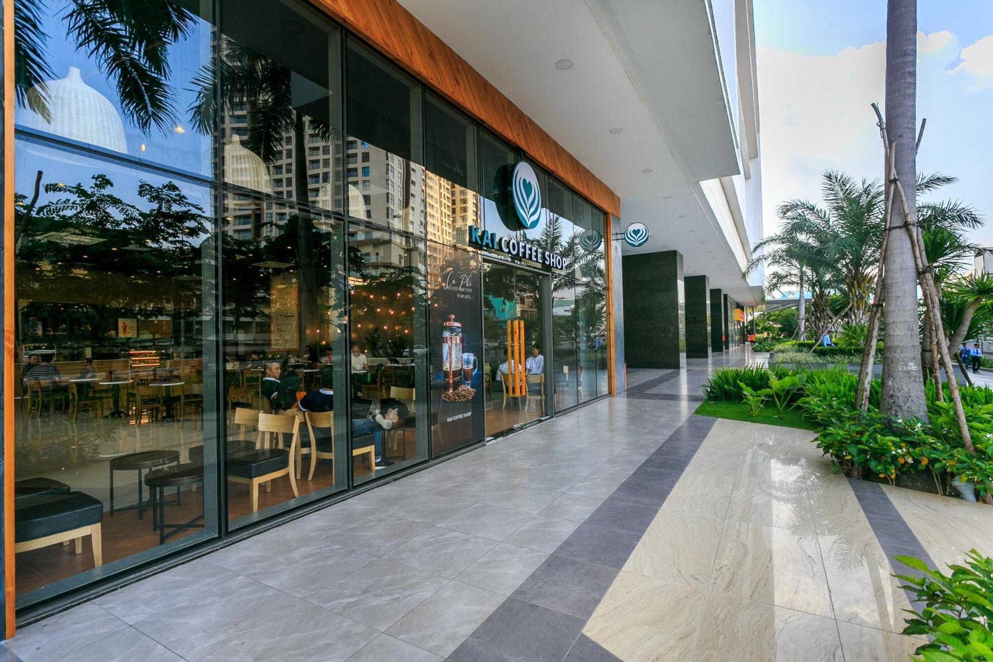 Central Business District Rivergate Apartment - Free Pickup & Pool ホーチミン市 エクステリア 写真