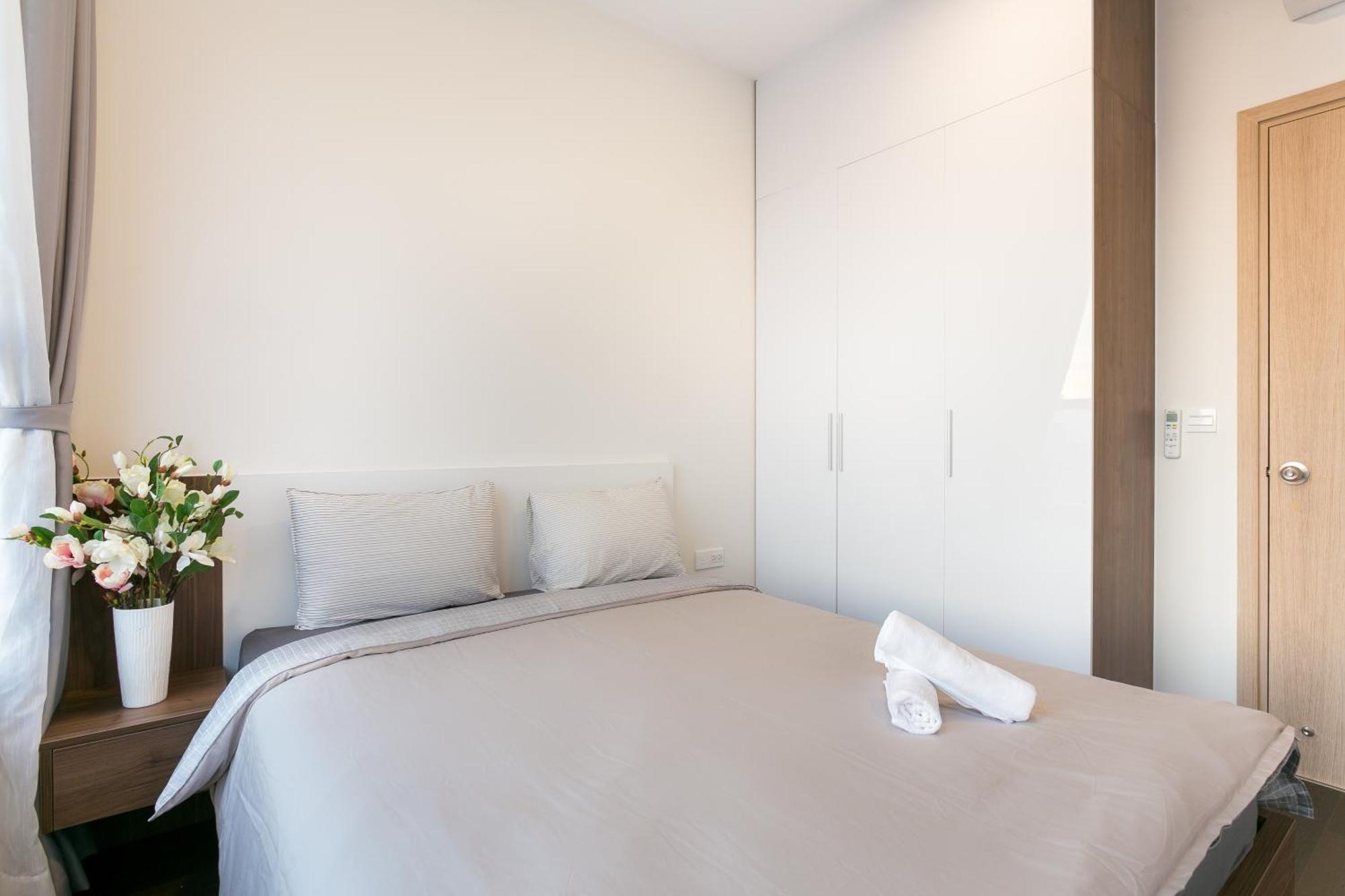 Central Business District Rivergate Apartment - Free Pickup & Pool ホーチミン市 エクステリア 写真